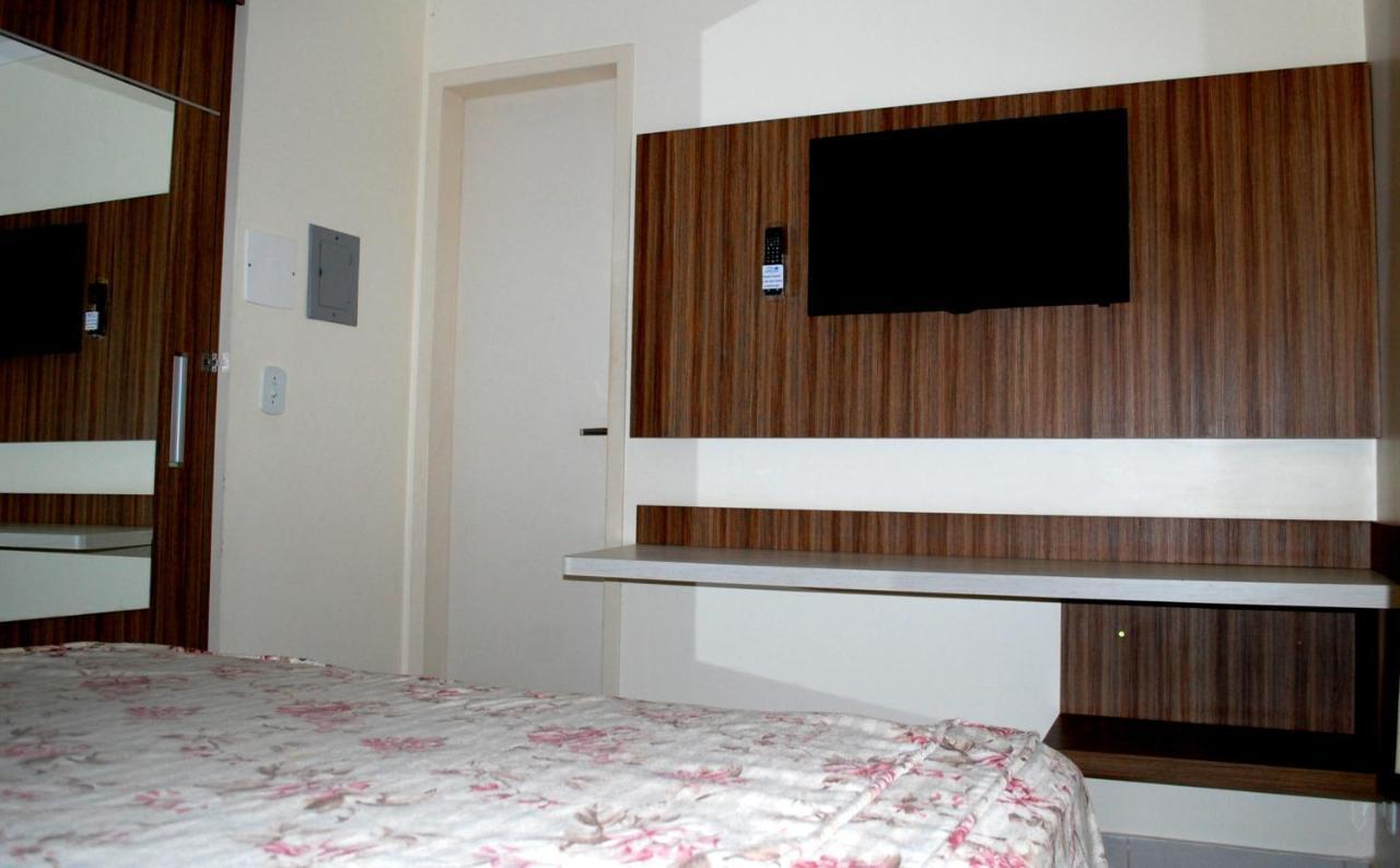 Lacqua Di Roma Apartment *